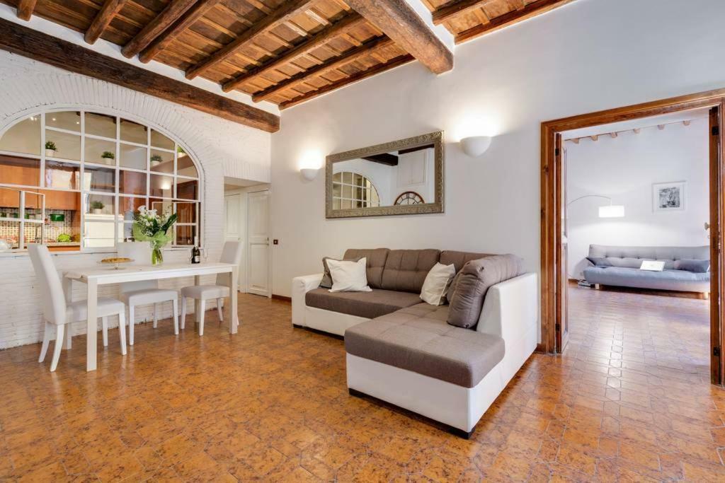 Arenula Luxury Apartment Róma Kültér fotó